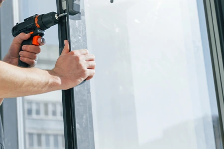 Residential Window Glass Repair in Palm River-Clair Mel, FL
